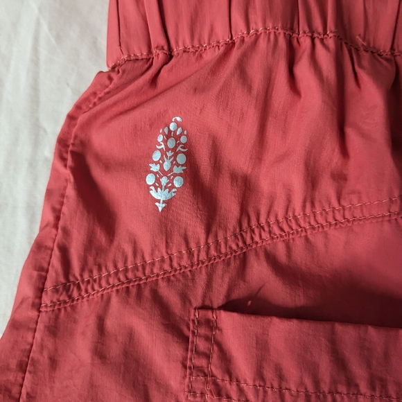 FP back on trek onesie - Picture 9 of 11